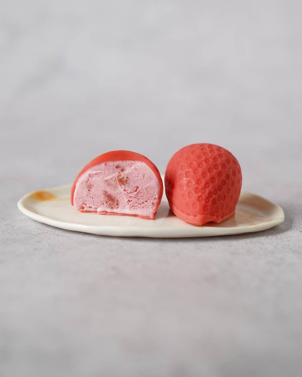 Kuweta 5l Truskawka Smoki POPS
